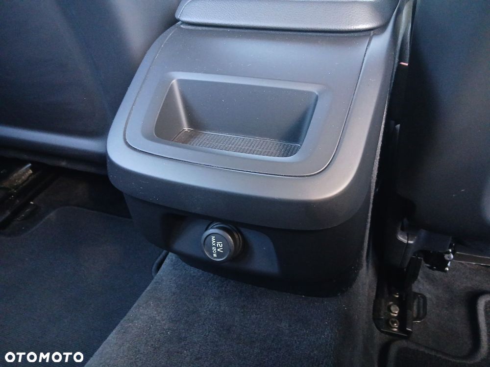 Volvo V60 T4 Momentum - 39