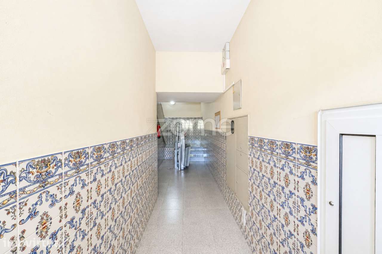 Apartamento T2 Renovado em Lodares - Grande imagem: 4/33