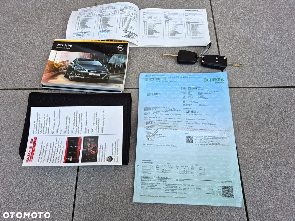 Opel Astra 1.4 Turbo 150 Jahre - 26
