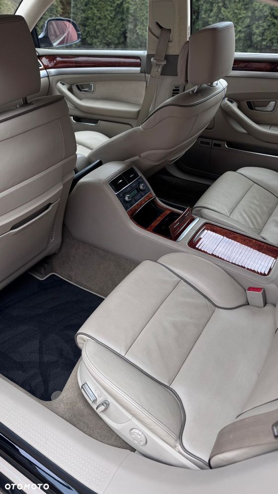 Audi A8 4.2 TDI DPF L Quattro - 15