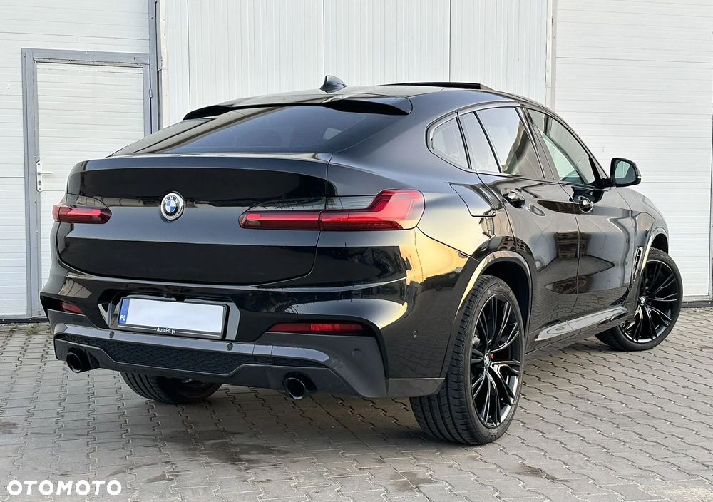 BMW X4 - 11