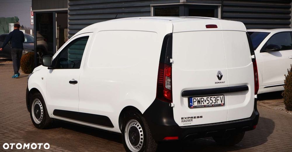 Renault Express - 8