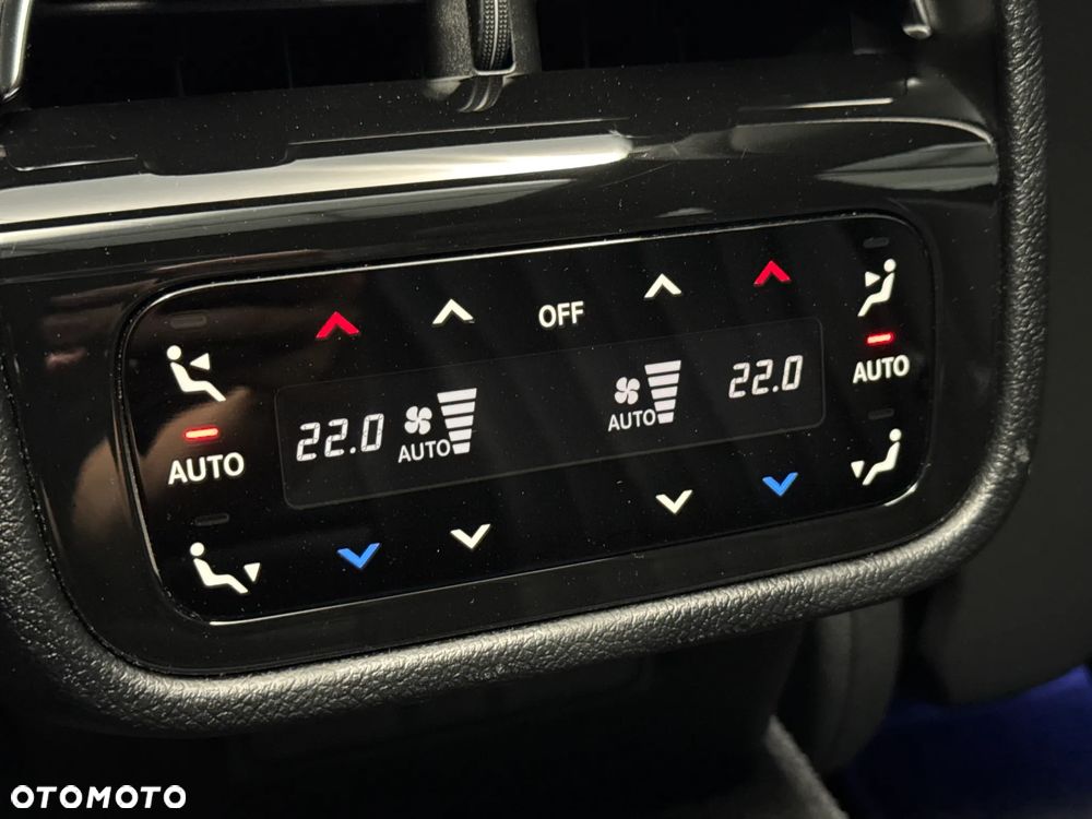 Mercedes-Benz Klasa E 300de 9G-TRONIC Edition AMG Line - 23
