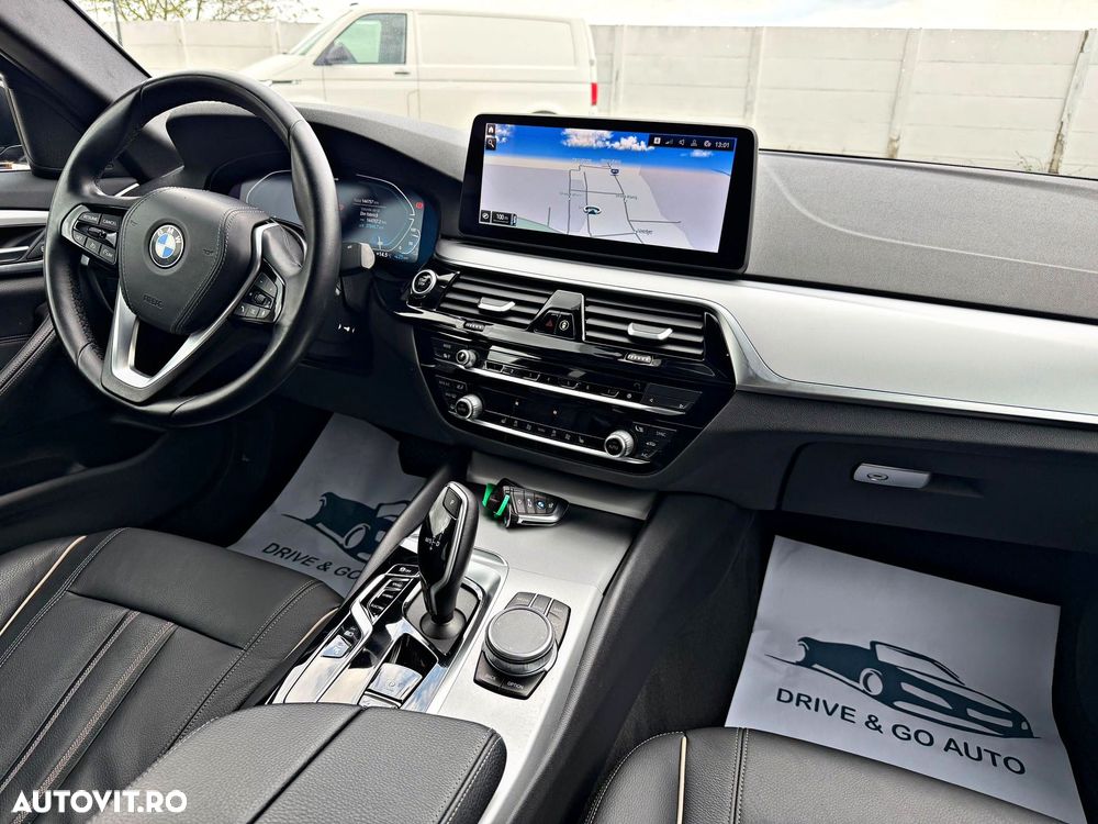 BMW Seria 5 530e Aut. - 10