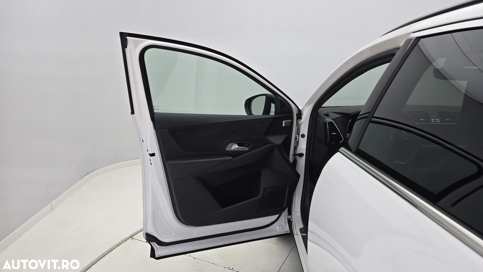 DS Automobiles DS 7 Crossback - 10