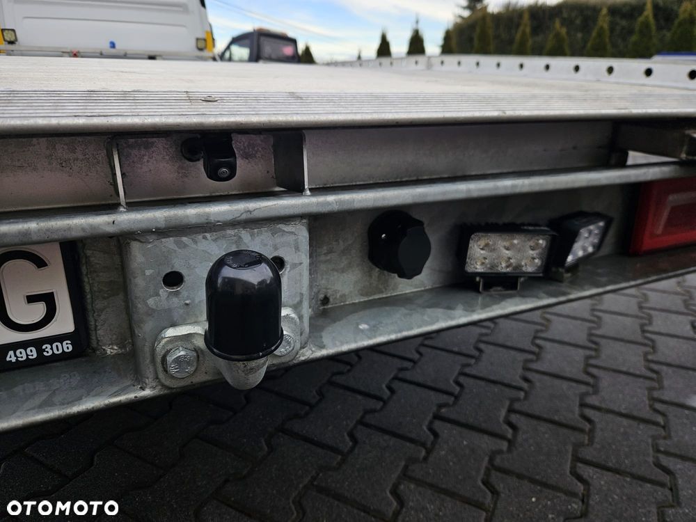 Mercedes-Benz SPRINTER - 7