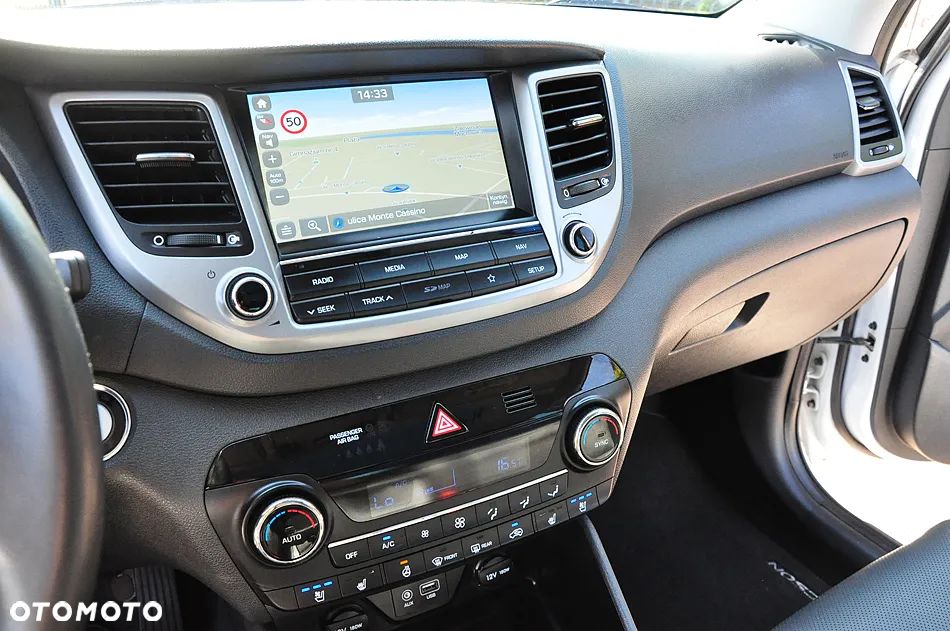 Hyundai Tucson blue 1.7 CRDi 2WD DCT Advantage - 29