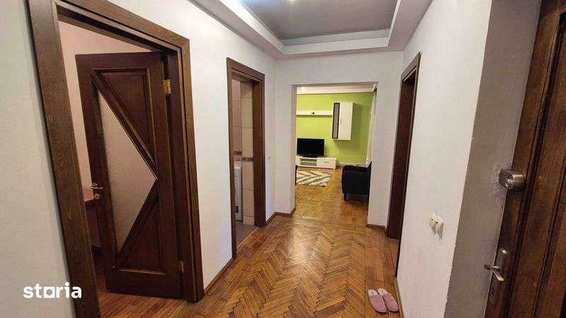 Apartament de inchiriat, 2 camere, zona centrala — fotografia 1