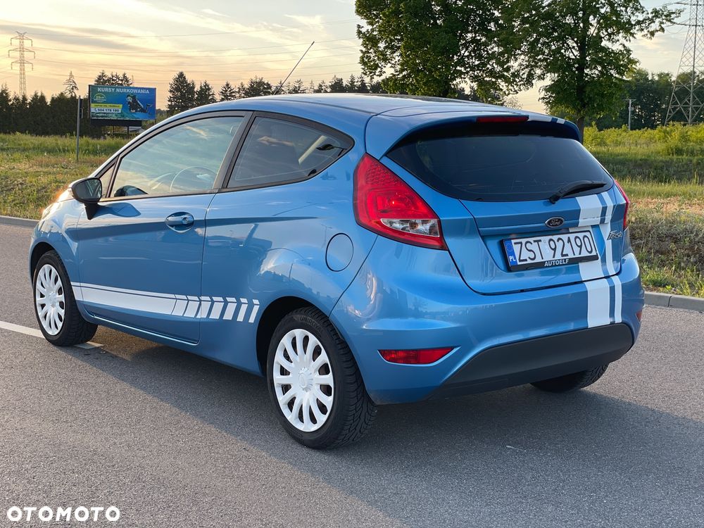 Ford Fiesta 1.25 Ambiente - 3