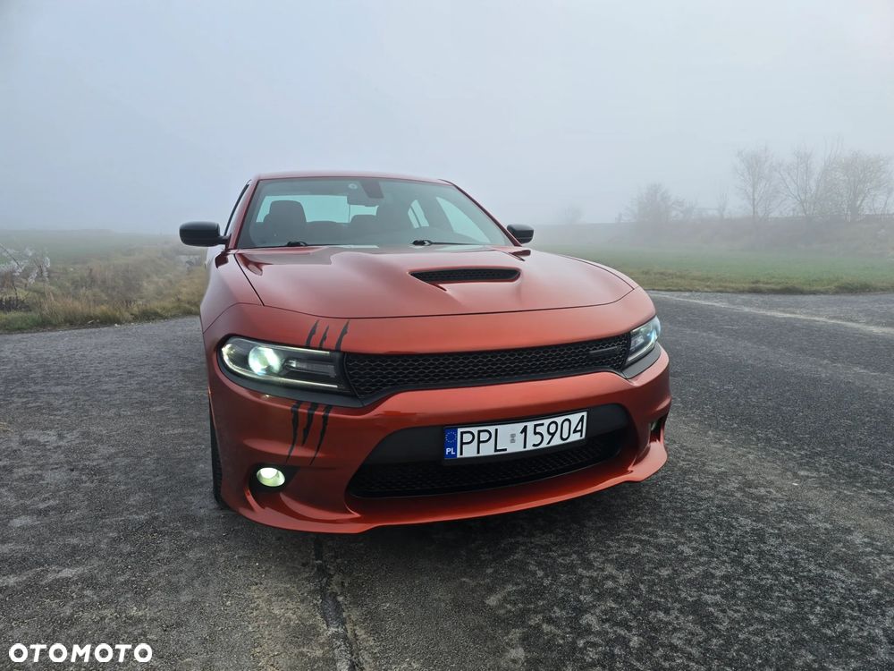 Dodge Charger 5.7 R/T - 15