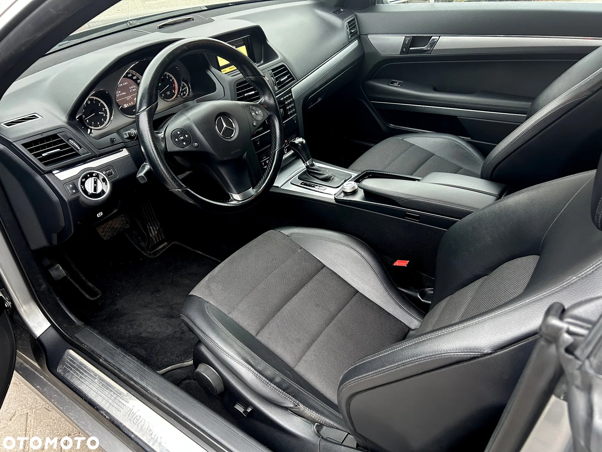 Mercedes-Benz Klasa E 250 CGI BlueEffICIENCY - 6