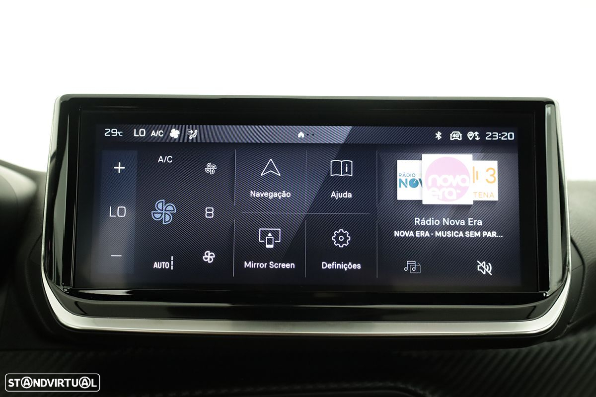 Peugeot 2008 1.2 PureTech Allure EAT8 - 10