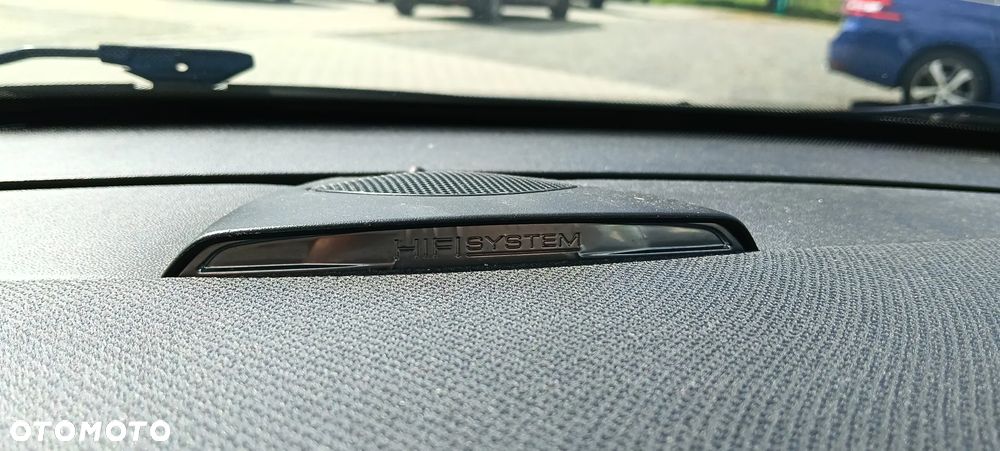 Citroën DS3 PureTech 110 Start & Stop EAT6 SportChic - 19