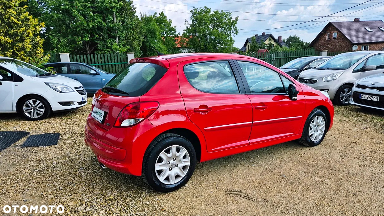 Peugeot 207 120 Automatik Premium - 14