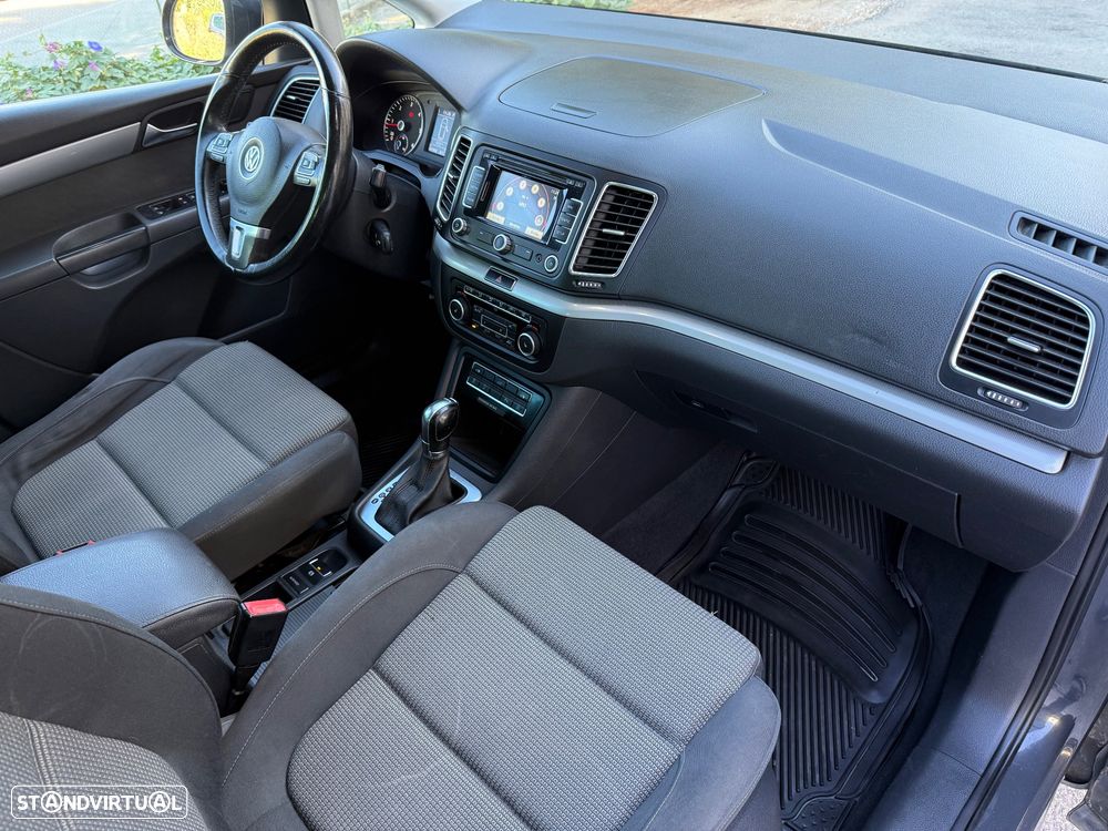 VW Sharan - 12