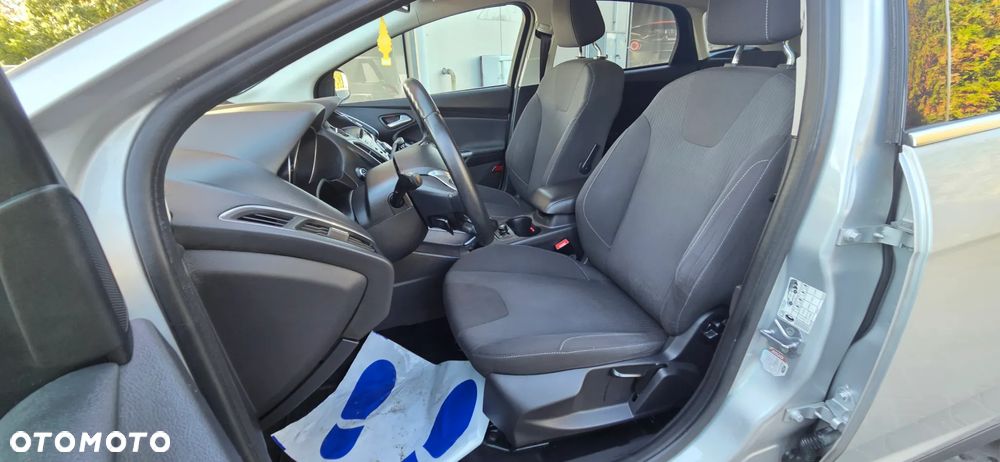 Ford Focus 1.6 EcoBoost Start-Stopp-System Titanium - 32