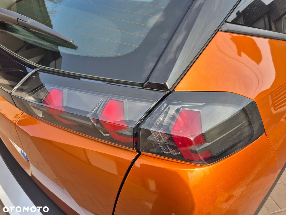 Peugeot 2008 BlueHDi 110 Active Pack - 11