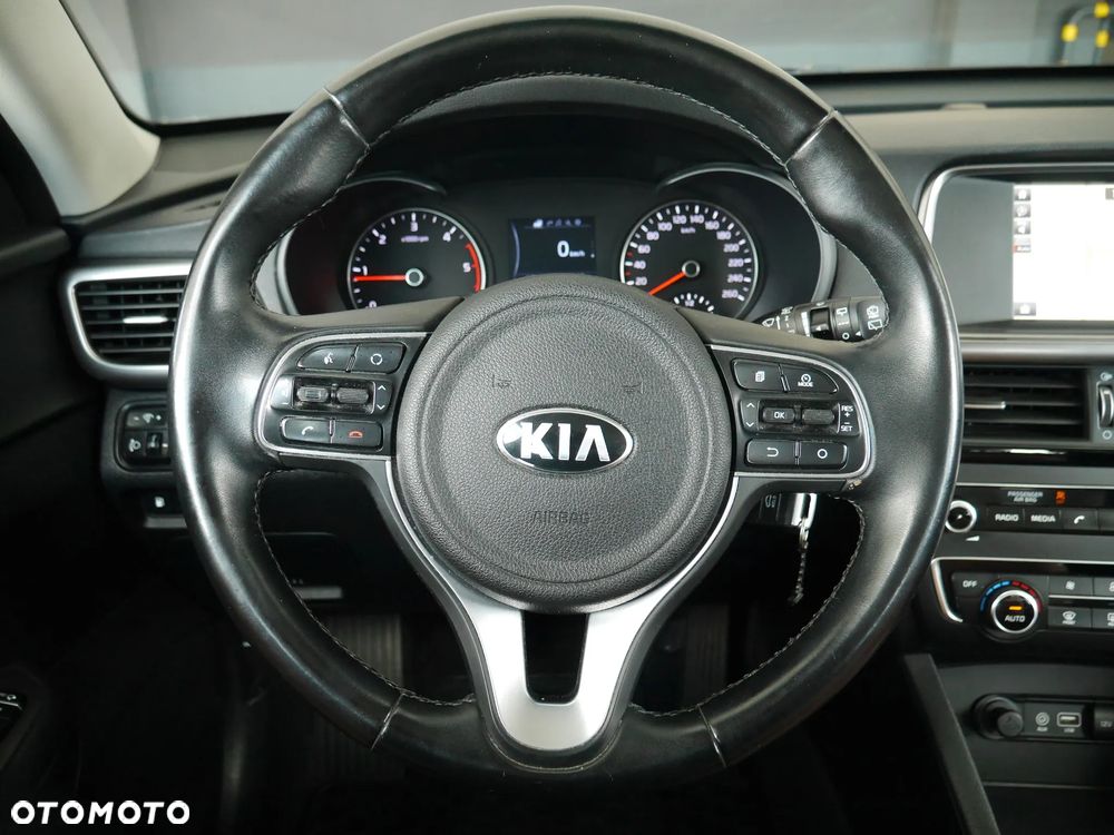 Kia Optima 1.7 CRDI M - 11