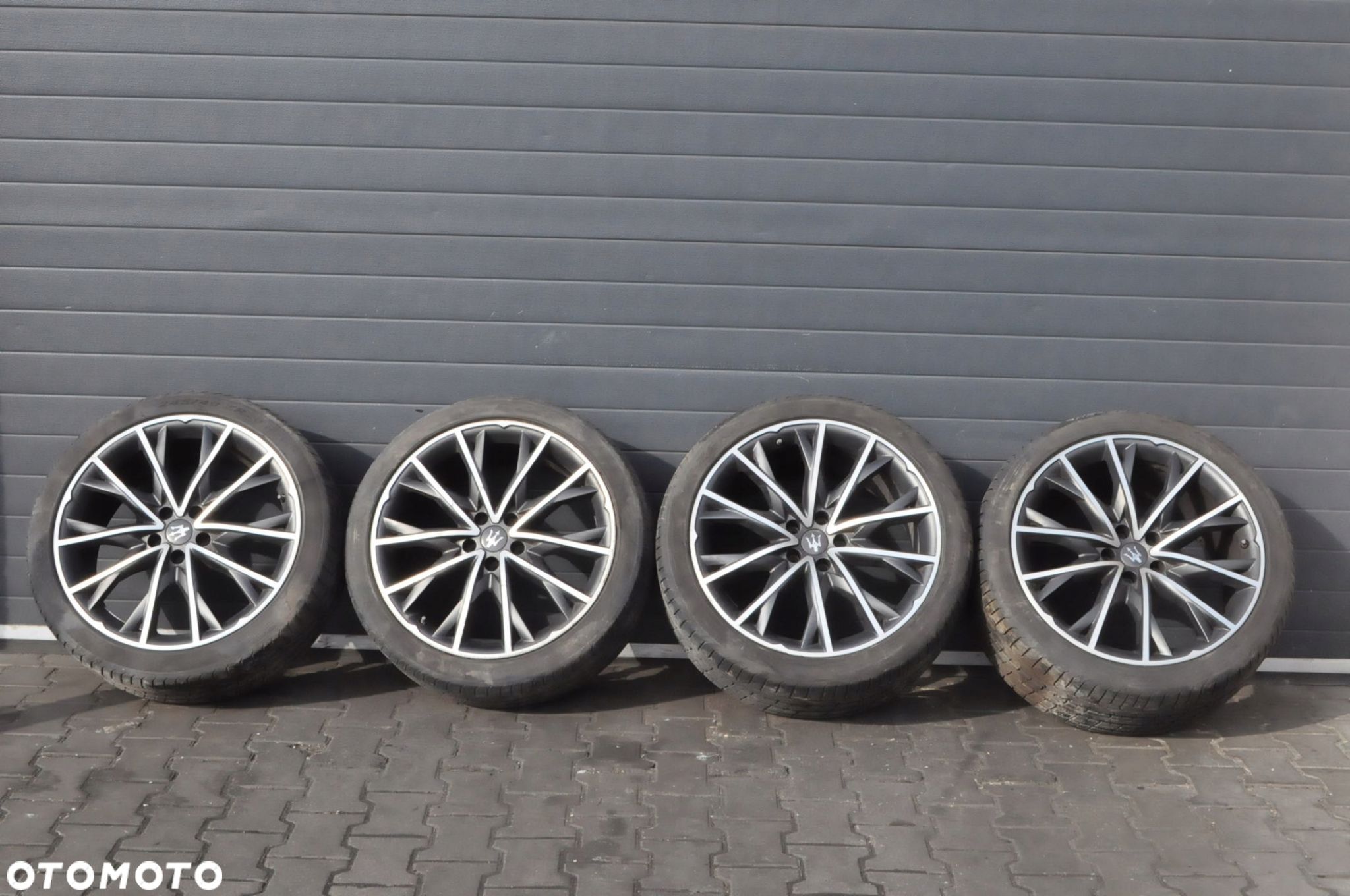 GHIBLI III KOŁA FELGI 20 5x114.3 8,5J ET 43 670123489 10,5J ET45 670123519 - 1