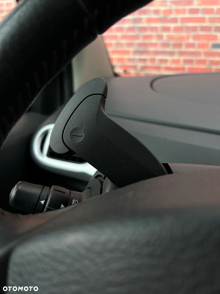 Renault Modus - 25