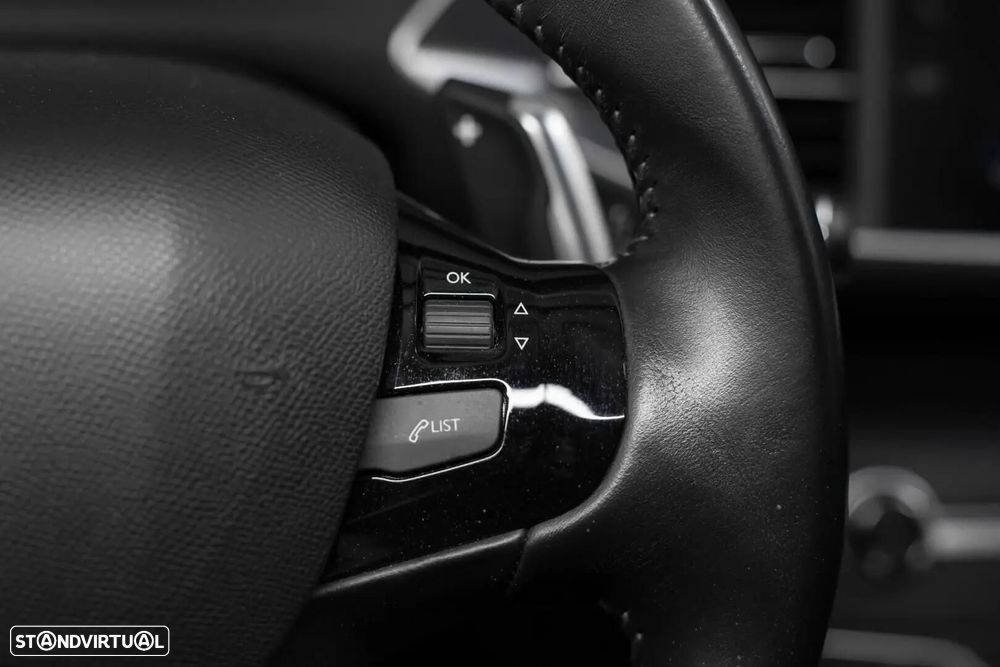 Peugeot 308 SW 1.5 BlueHDi Allure Pack EAT8 - 29
