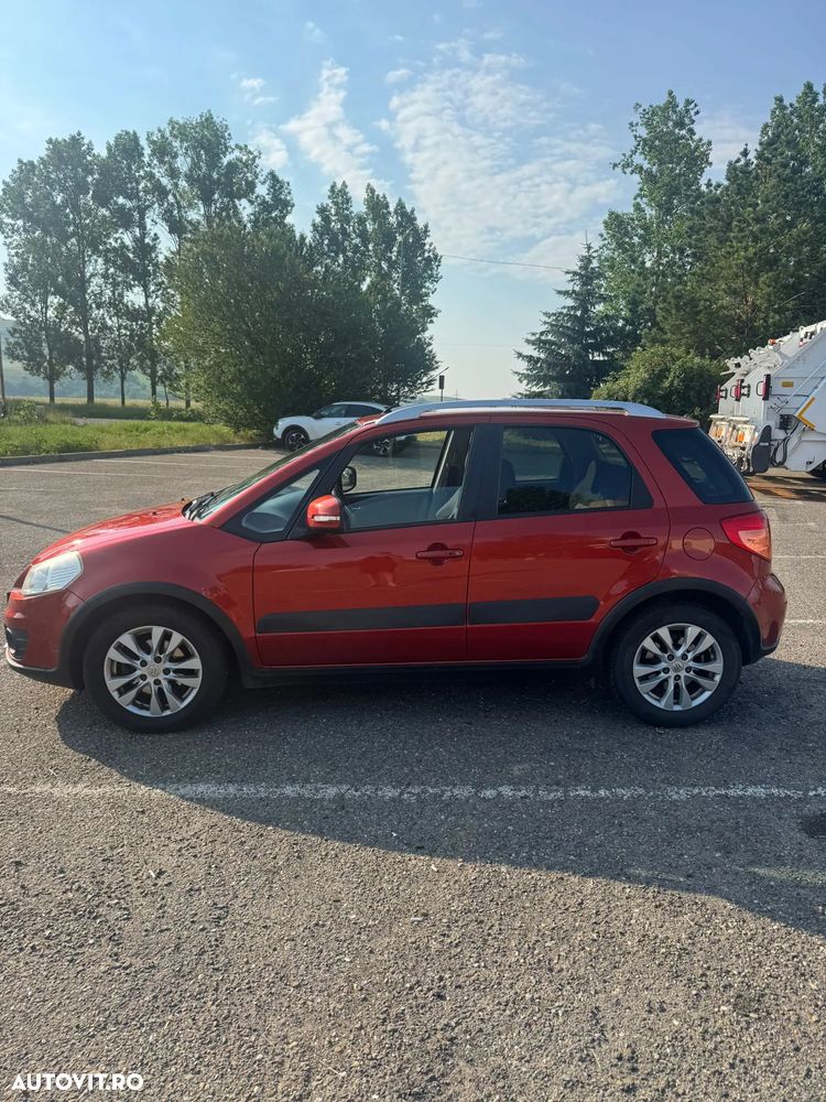 Suzuki SX4 1.6 GS 2WD ESP - 2
