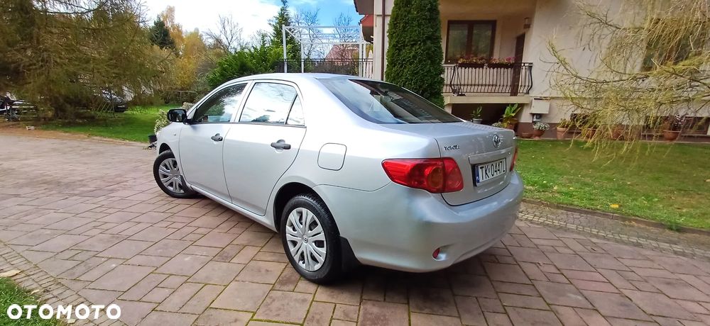 Toyota Corolla 1.6 VVT-i Premium Start - 3
