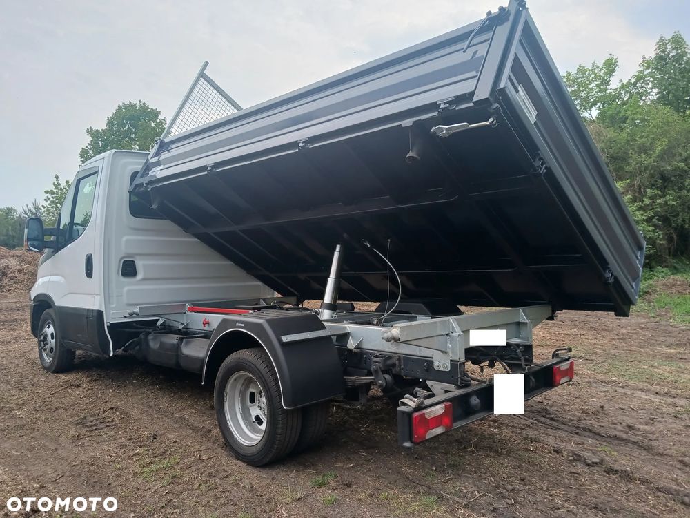 Iveco Daily 35C13 2015r Wywrotka Kiper Wywrot NOWY nowa zabudowa ocynk bliźniaki - 23