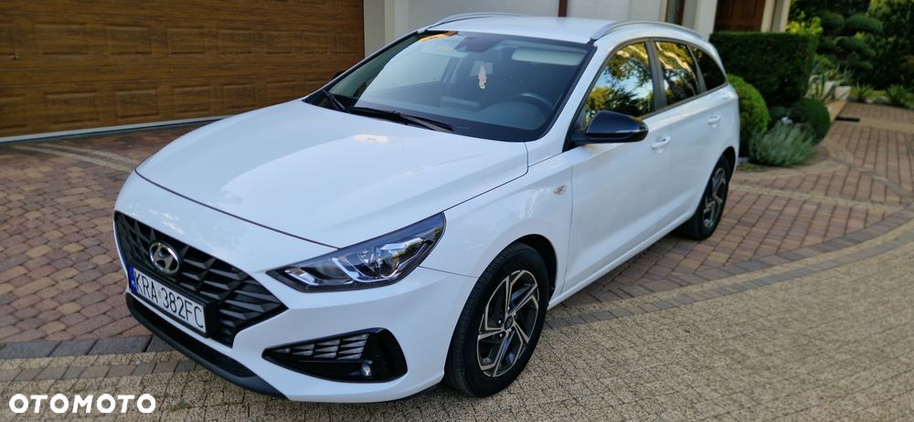 Hyundai i30 1.0 T-GDI Premiere Comfort - 24