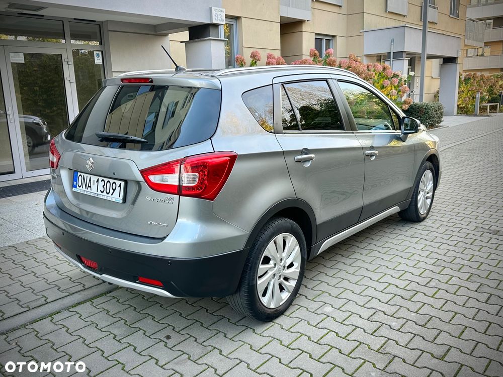 Suzuki SX4 S-Cross 1.4 T Premium 4WD - 6