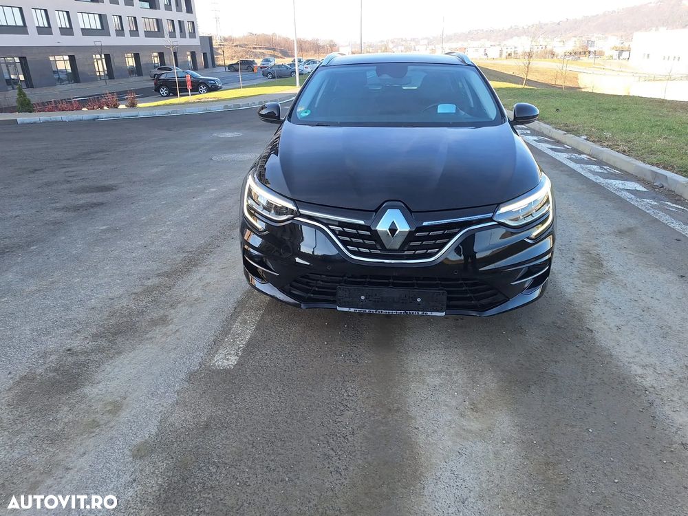 Renault Megane Grandtour E-TECH Plug-in 160 INTENS - 2