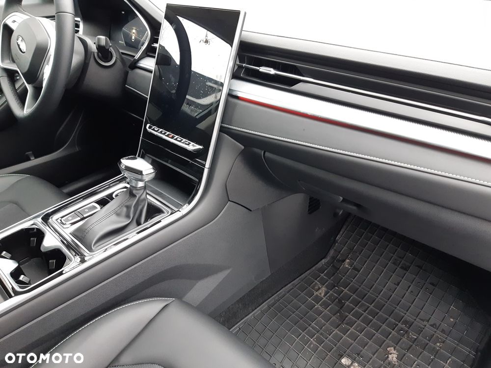 JAC J7 Plus CVT - 15