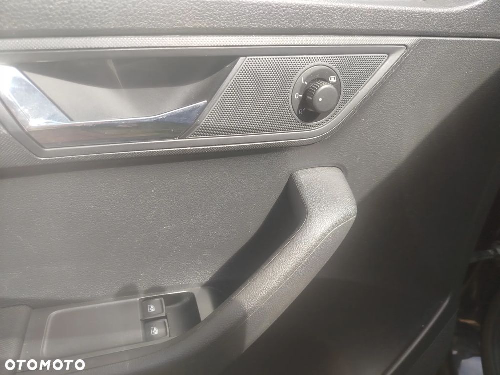 Skoda Fabia 1.0 MPI Ambition - 19