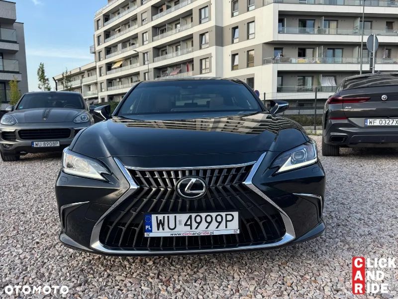 Lexus ES 300h Business Edition + - 3
