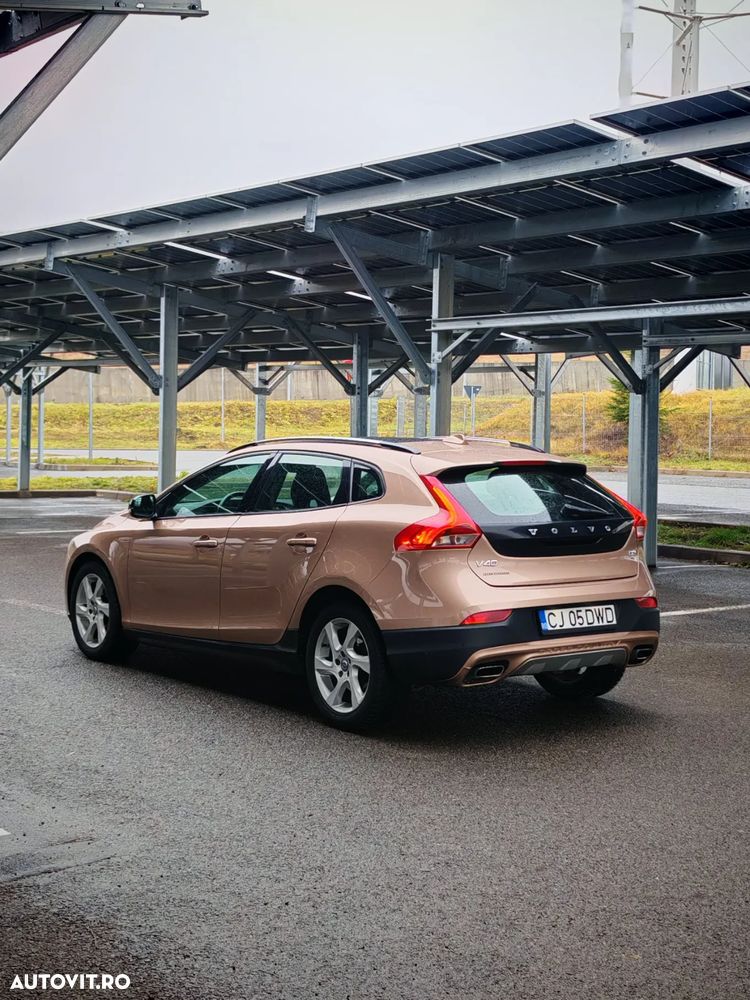 Volvo V40 Cross Country D2 - 3