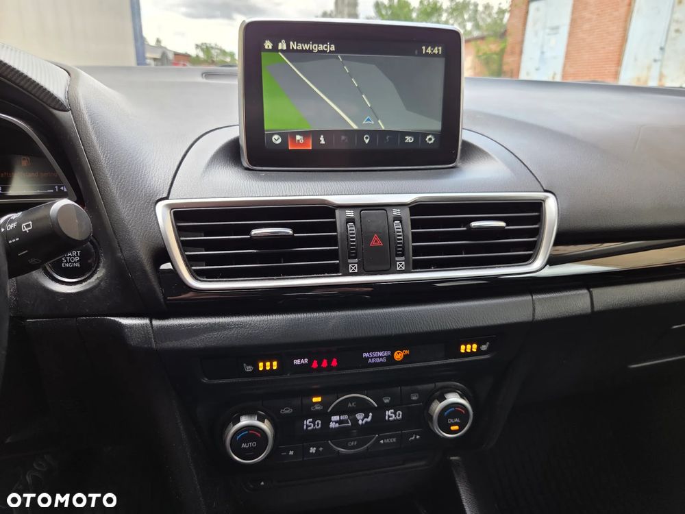 Mazda 3 SKYACTIV-G 120 NAKAMA - 17