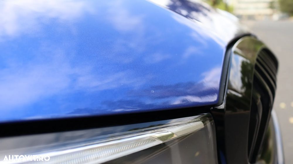 BMW Seria 3 330i Aut. M Sport - 35