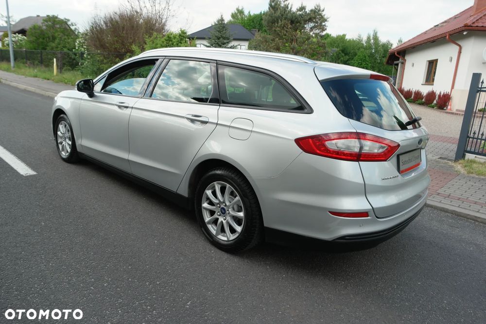 Ford Mondeo - 7