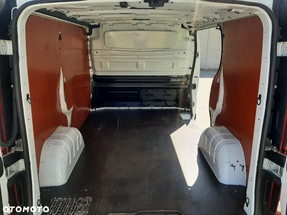 Renault TRAFIC L1H1 - 15