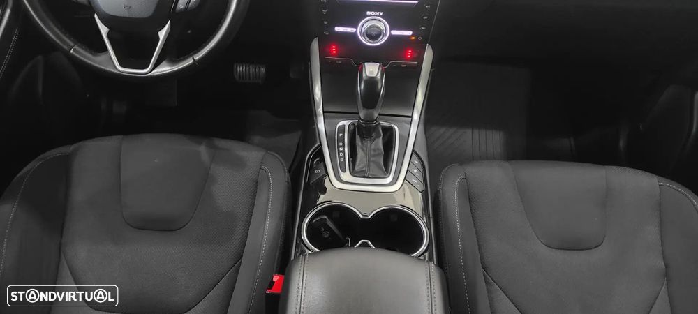 Ford S-Max 2.0 TDCi Titanium Powershift - 44