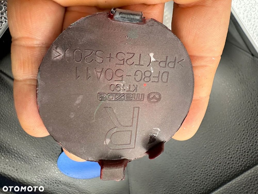 Zaślepka zderzaka hak hol MAZDA CX-3 WSZYSTKIE KOLORY DF8G-50A11 PRAWA - 8