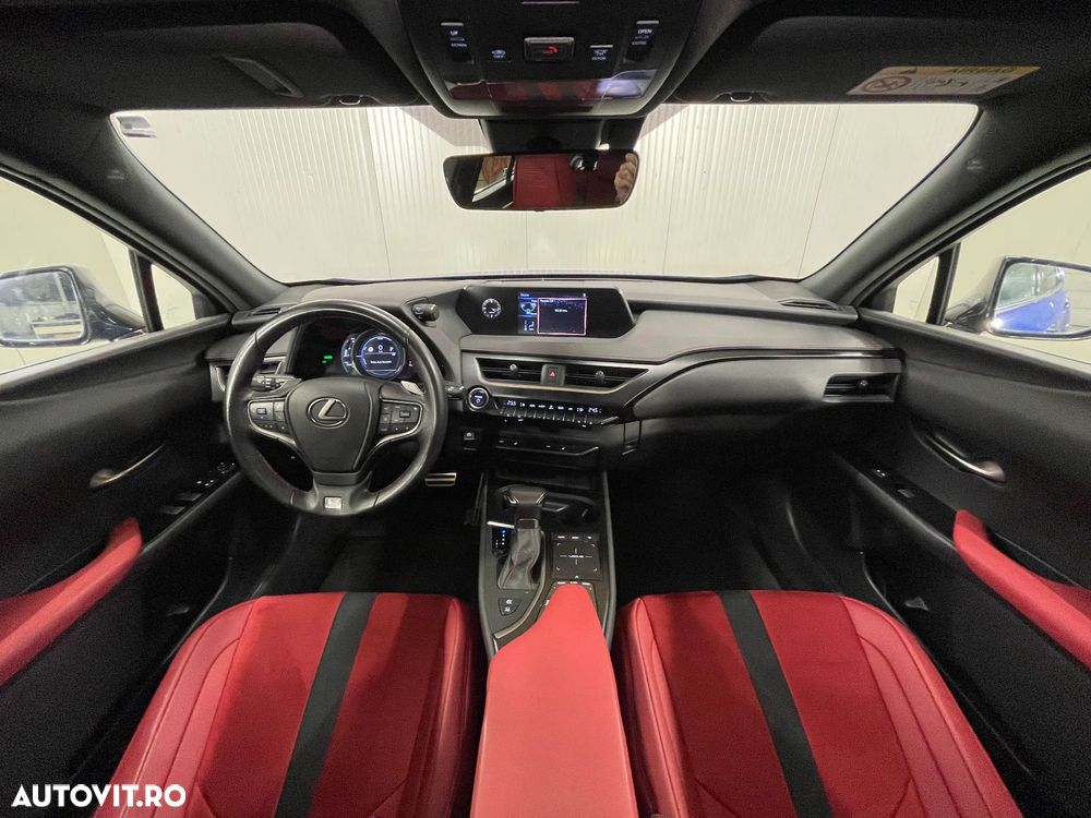 Lexus UX 250h F SPORT - 8