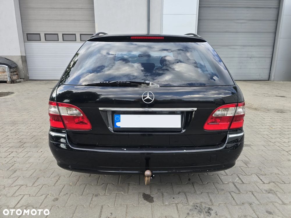 Mercedes-Benz Klasa E 320 CDI T Avantgarde - 7
