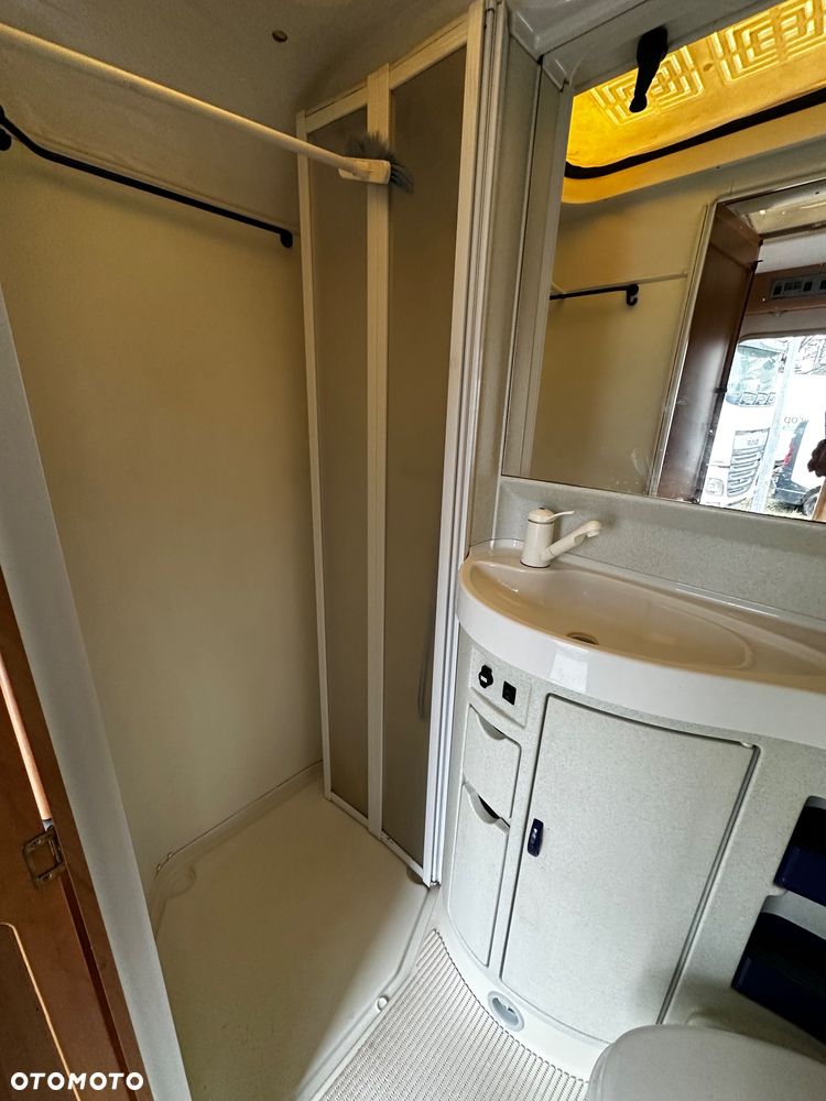 Fiat Hymer B584 - 24