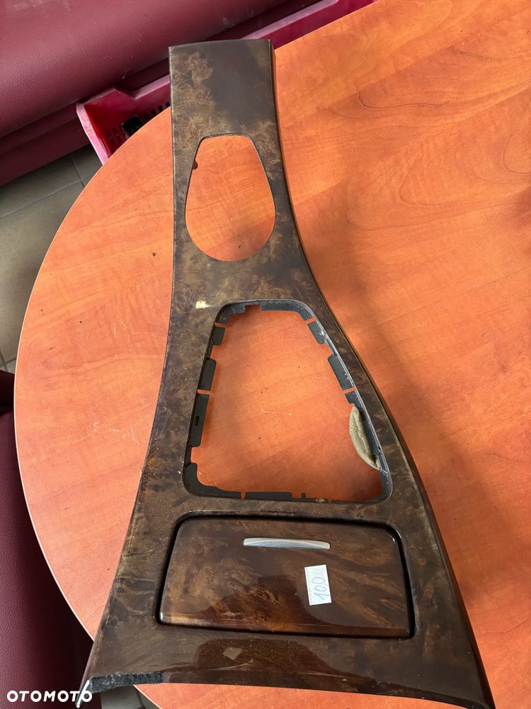 LISTWA OZDOBNA KONSOLI BMW E92 - 1