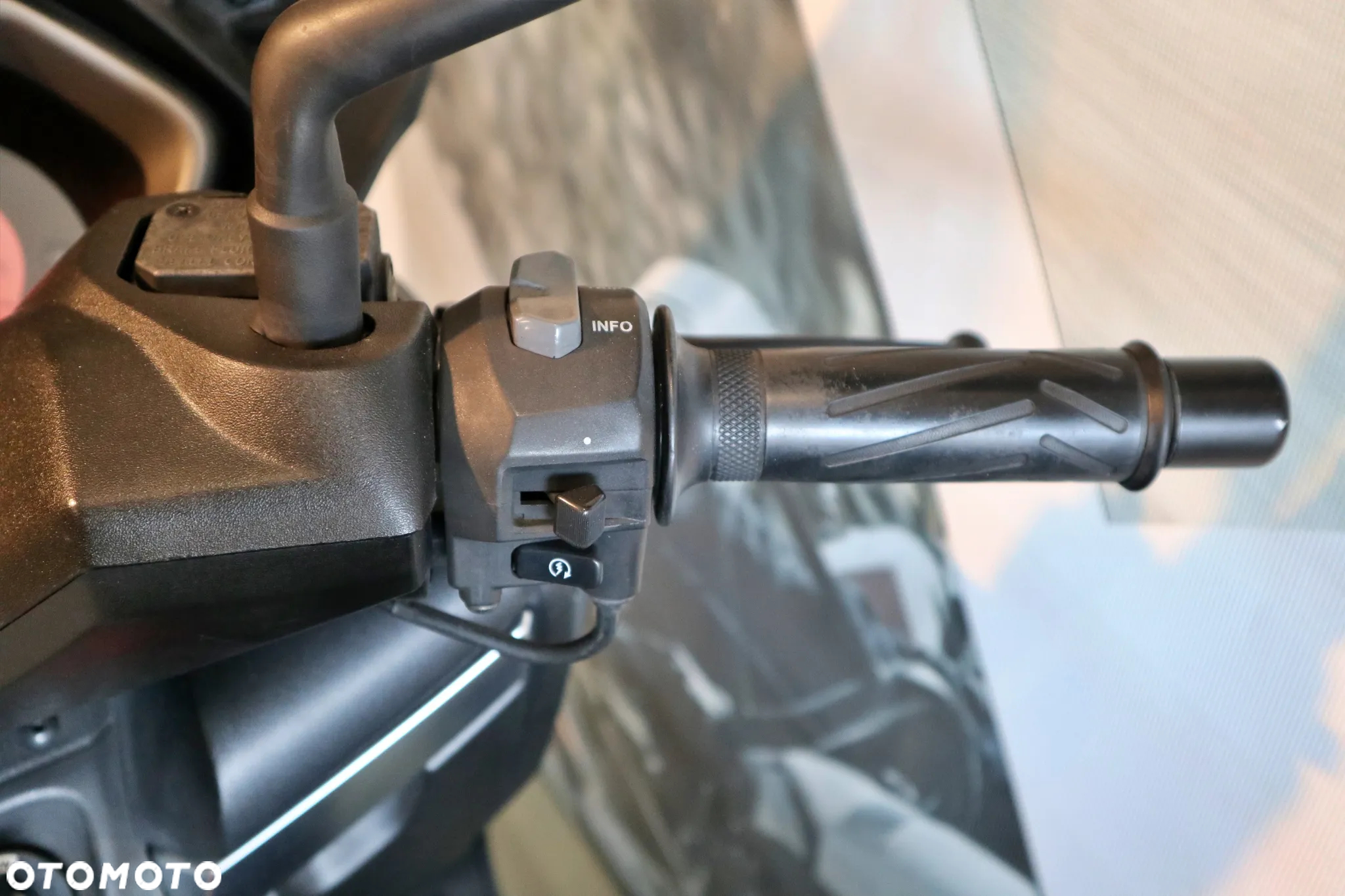Yamaha X-max - 8