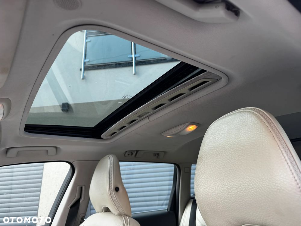 Volvo XC 70 - 13