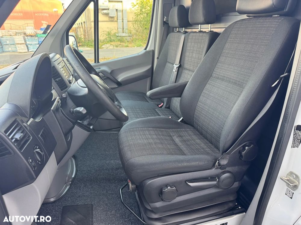 Mercedes-Benz Sprinter - 7