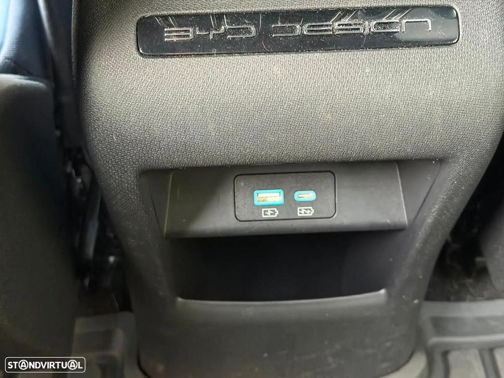 BYD Atto 3 60.48 kWh Design - 36