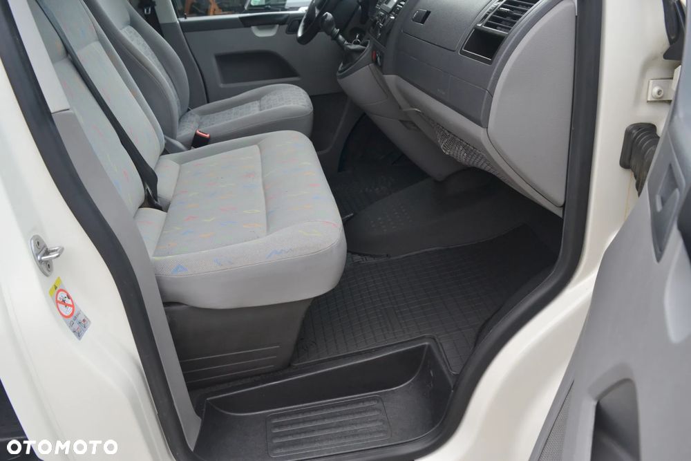 Volkswagen Transporter - 37